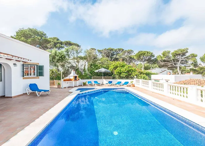 Solymar Cala En Porter (Menorca)